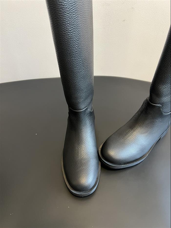 2025112817447515 500